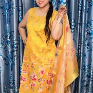 Kurti Pant Dupatta 3 Pcs Set